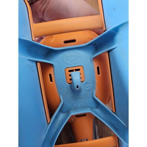 Green Toys Helicopter Blue Orange Aircraft 6” Tall Bath Water Toy - Picture 4 of 4